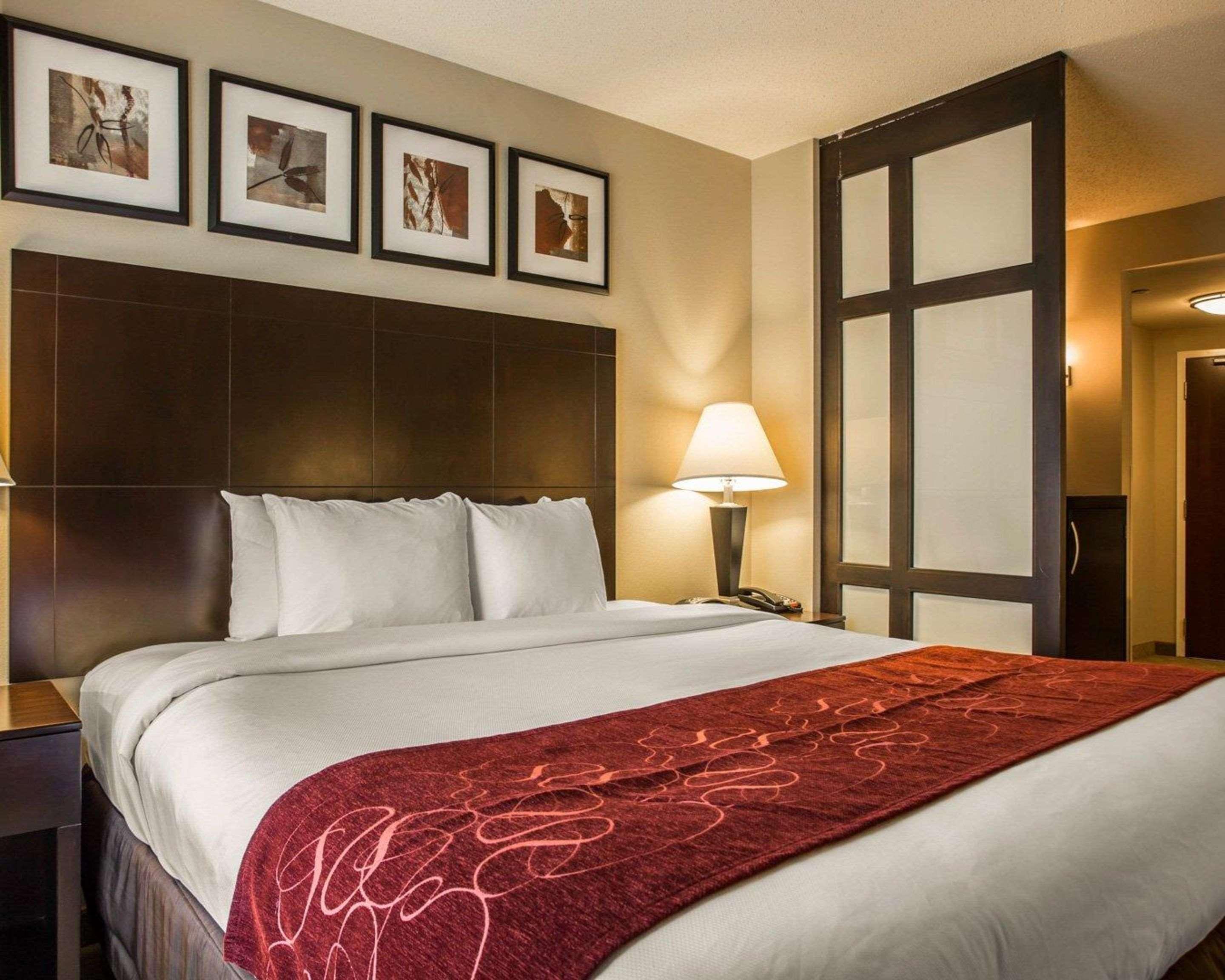 คอมฟอร์ต สวีท เลค นอร์แมน - ฮันเตอร์วิลล์ Hotel ฮันเตอร์สวิลล์ ภายนอก รูปภาพ