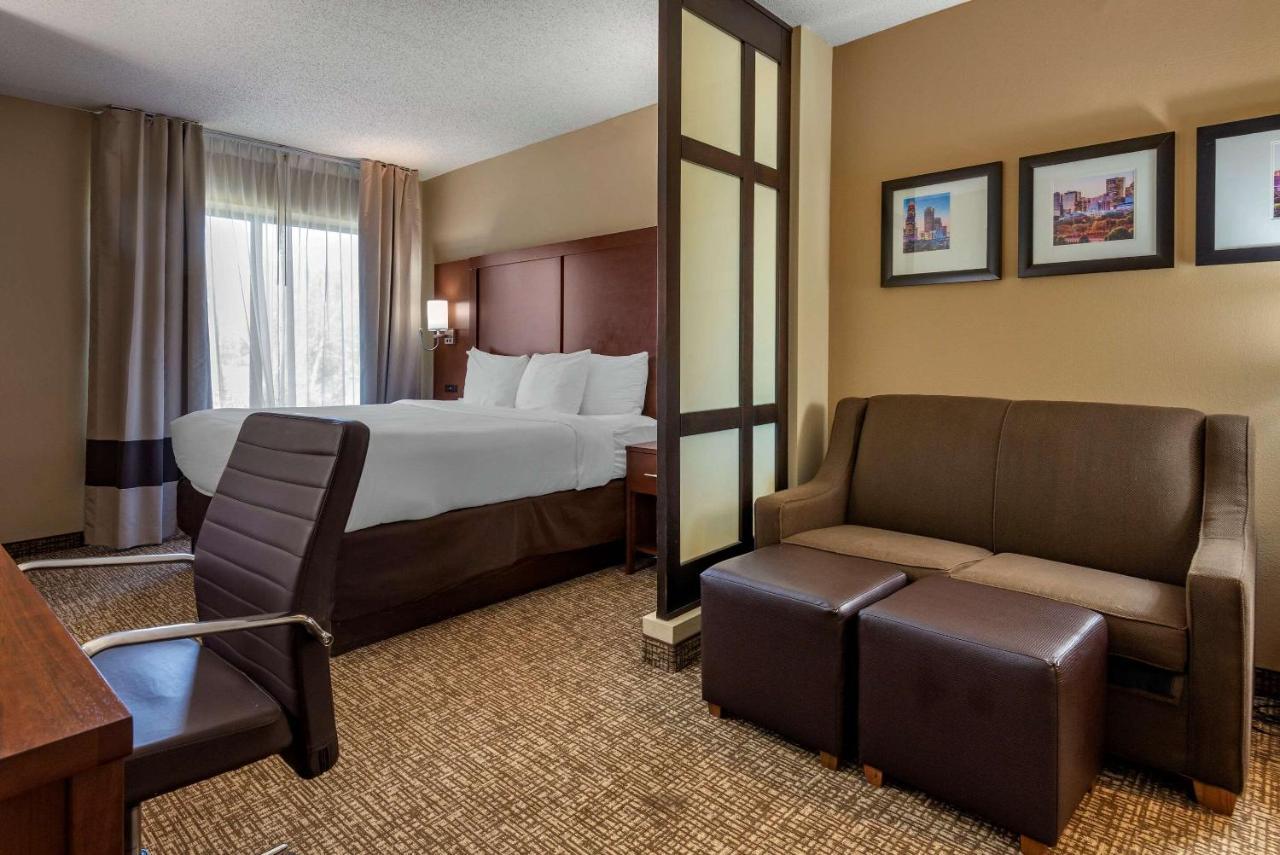 คอมฟอร์ต สวีท เลค นอร์แมน - ฮันเตอร์วิลล์ Hotel ฮันเตอร์สวิลล์ ภายนอก รูปภาพ